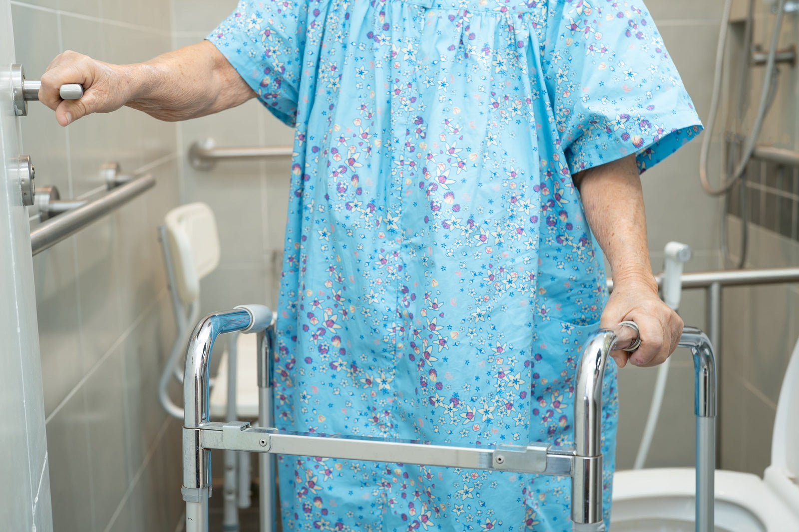 Empowering Independence: How Height-Adjustable Technology Restores Dignity